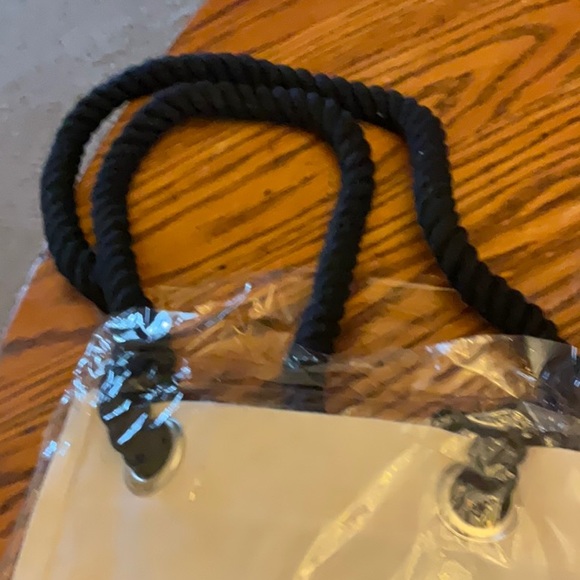 NWT Wine 🍷 Tote “Wine is my love language” - Picture 4 of 5